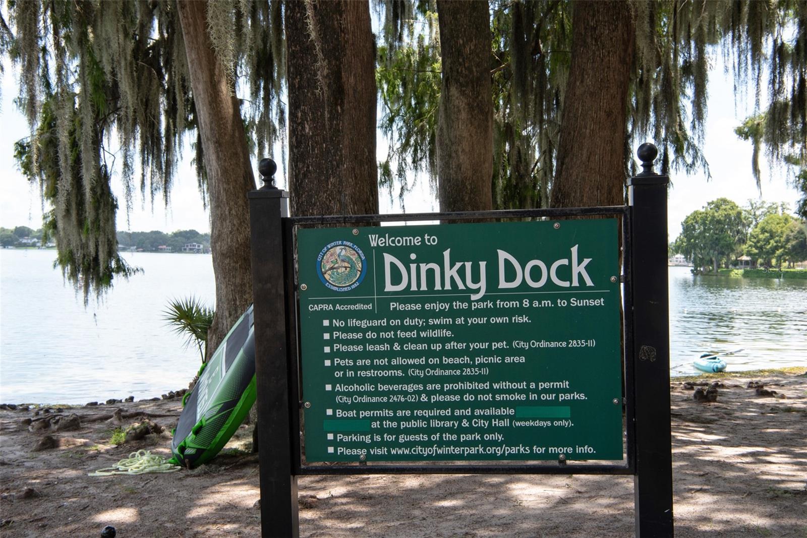 Dinky Dock