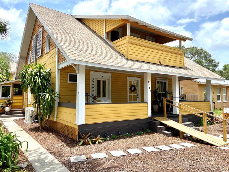 4749 2nd Ave N Exterior