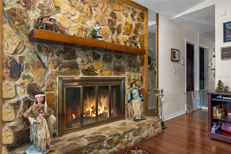 Stunning Flagstone Fireplace finishes off the Family Room
