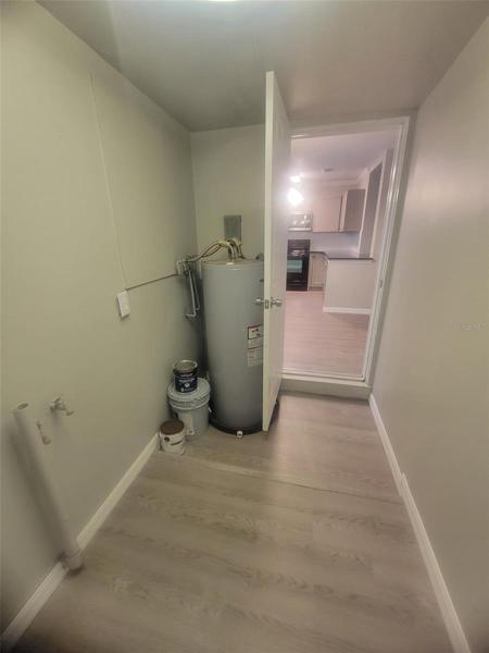 Laundry Room w/Entrance from both Dining Area & Carport
