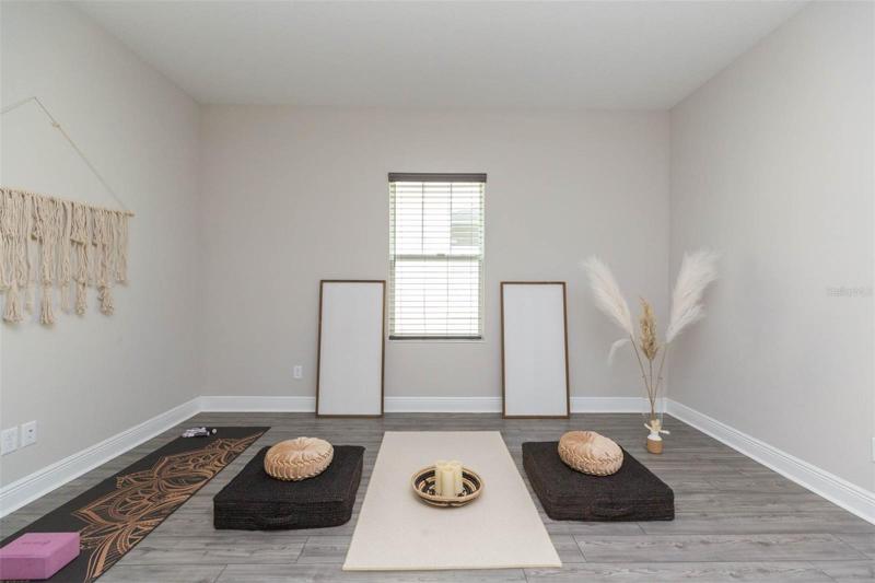 Studio/Office