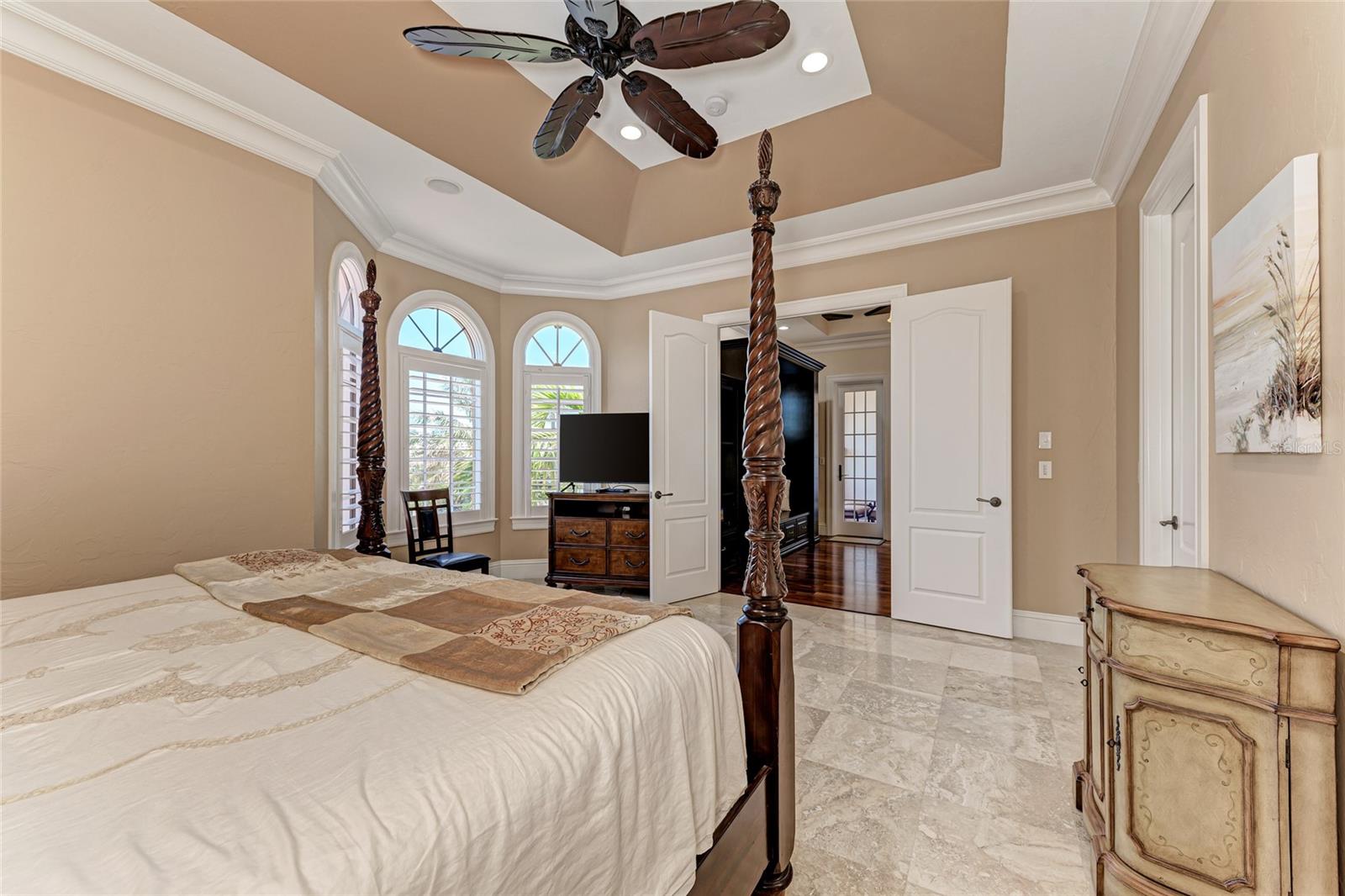 Sarasota, Florida 34236, 6 Bedrooms Bedrooms, 0 ,6 BathroomsBathrooms,Residential Lease,For Rent,WASHINGTON,0,A4574378