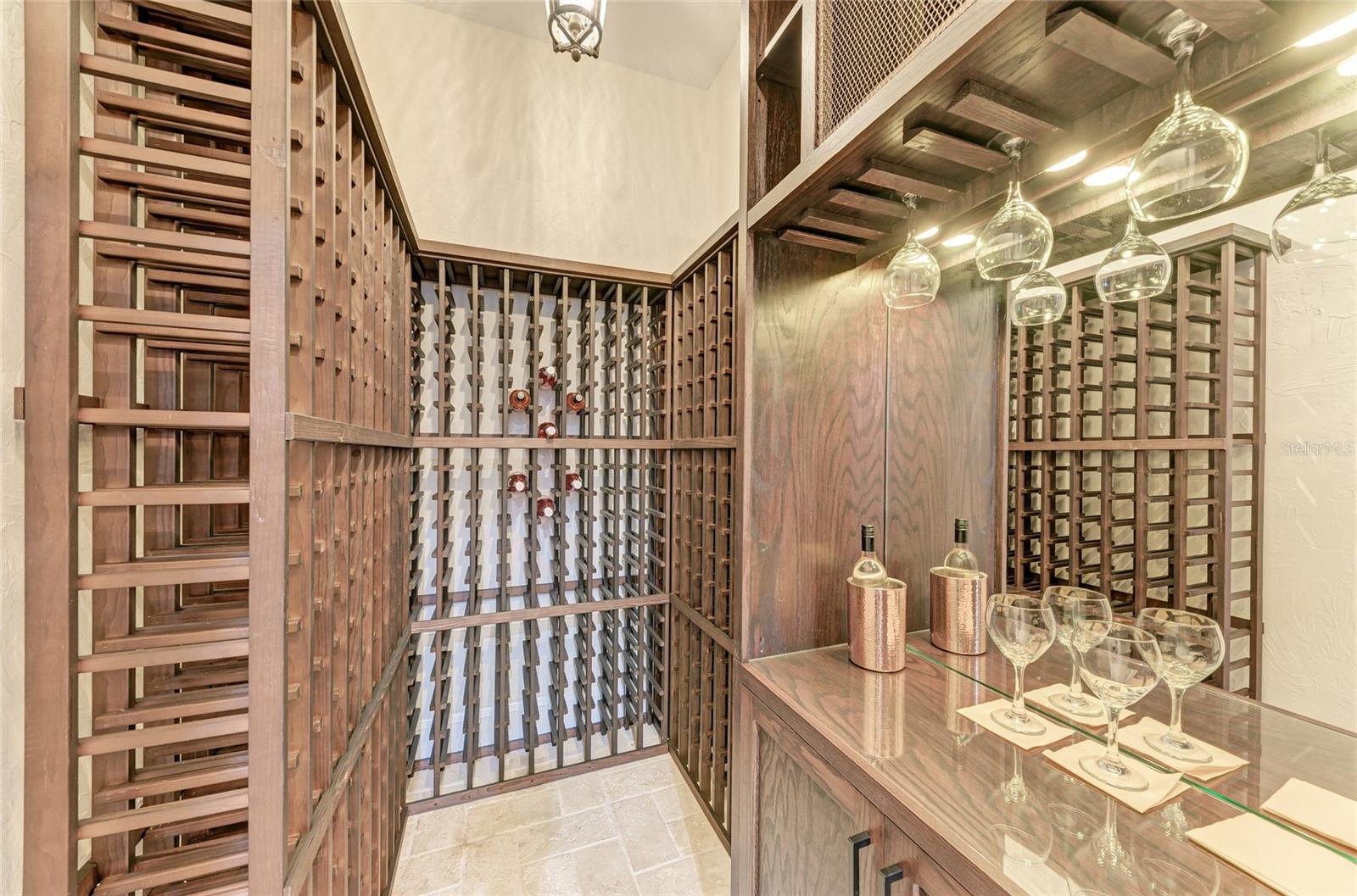 Sarasota, Florida 34236, 6 Bedrooms Bedrooms, 0 ,6 BathroomsBathrooms,Residential Lease,For Rent,WASHINGTON,0,A4574378