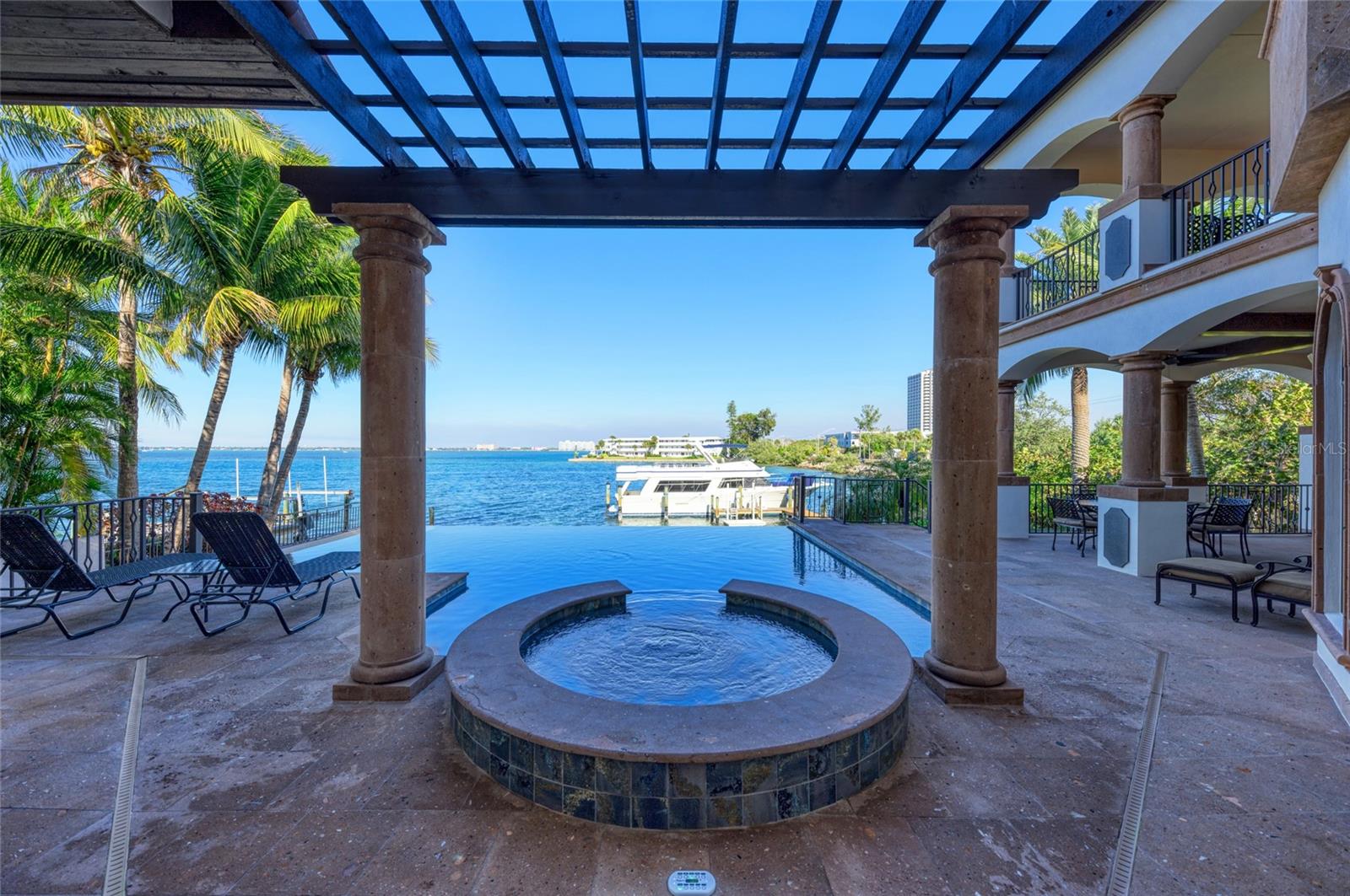 Sarasota, Florida 34236, 6 Bedrooms Bedrooms, 0 ,6 BathroomsBathrooms,Residential Lease,For Rent,WASHINGTON,0,A4574378