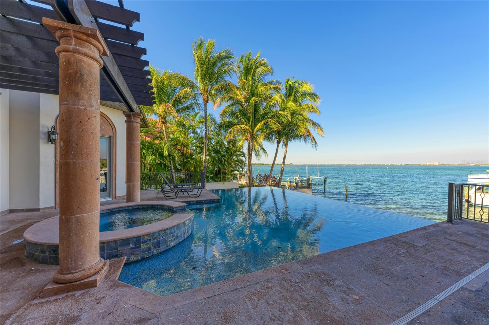 Sarasota, Florida 34236, 6 Bedrooms Bedrooms, 0 ,6 BathroomsBathrooms,Residential Lease,For Rent,WASHINGTON,0,A4574378
