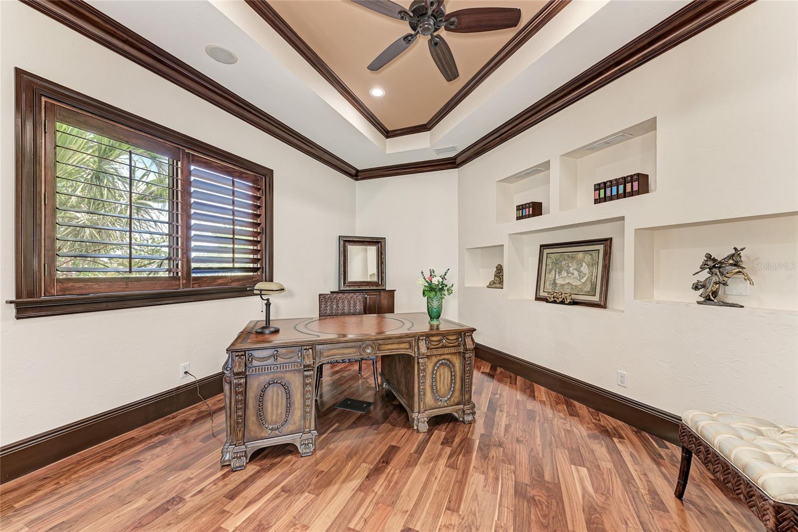 Sarasota, Florida 34236, 6 Bedrooms Bedrooms, 0 ,6 BathroomsBathrooms,Residential Lease,For Rent,WASHINGTON,0,A4574378