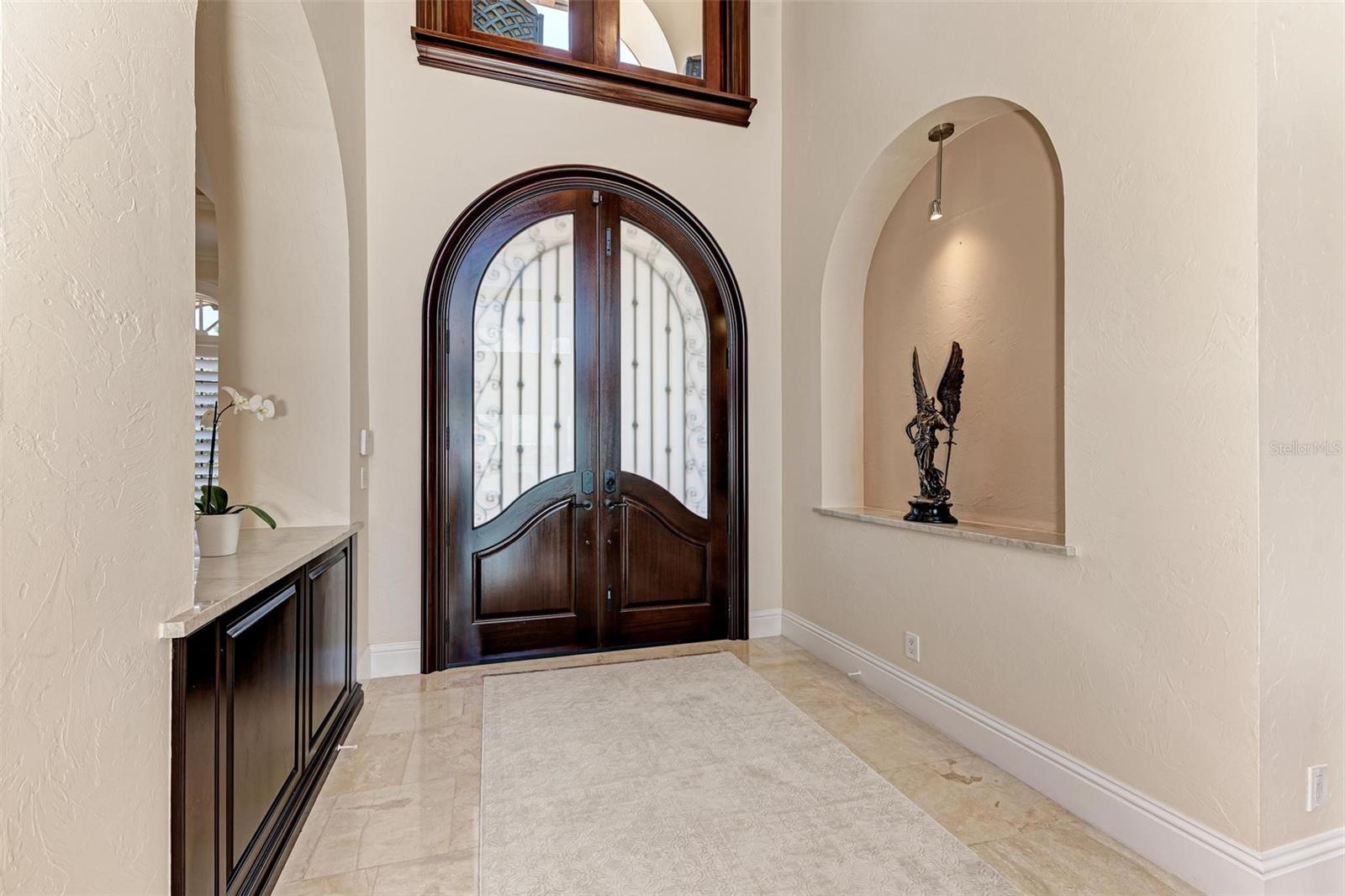 Sarasota, Florida 34236, 6 Bedrooms Bedrooms, 0 ,6 BathroomsBathrooms,Residential Lease,For Rent,WASHINGTON,0,A4574378