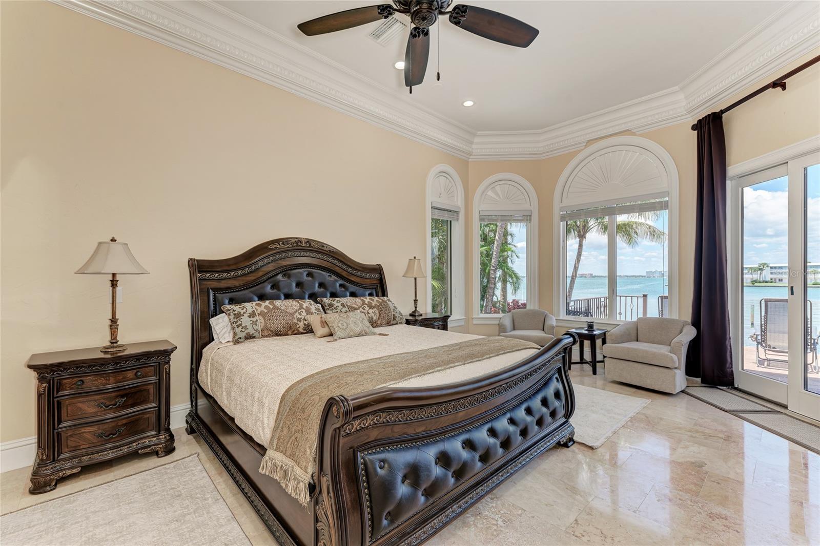 Sarasota, Florida 34236, 6 Bedrooms Bedrooms, 0 ,6 BathroomsBathrooms,Residential Lease,For Rent,WASHINGTON,0,A4574378