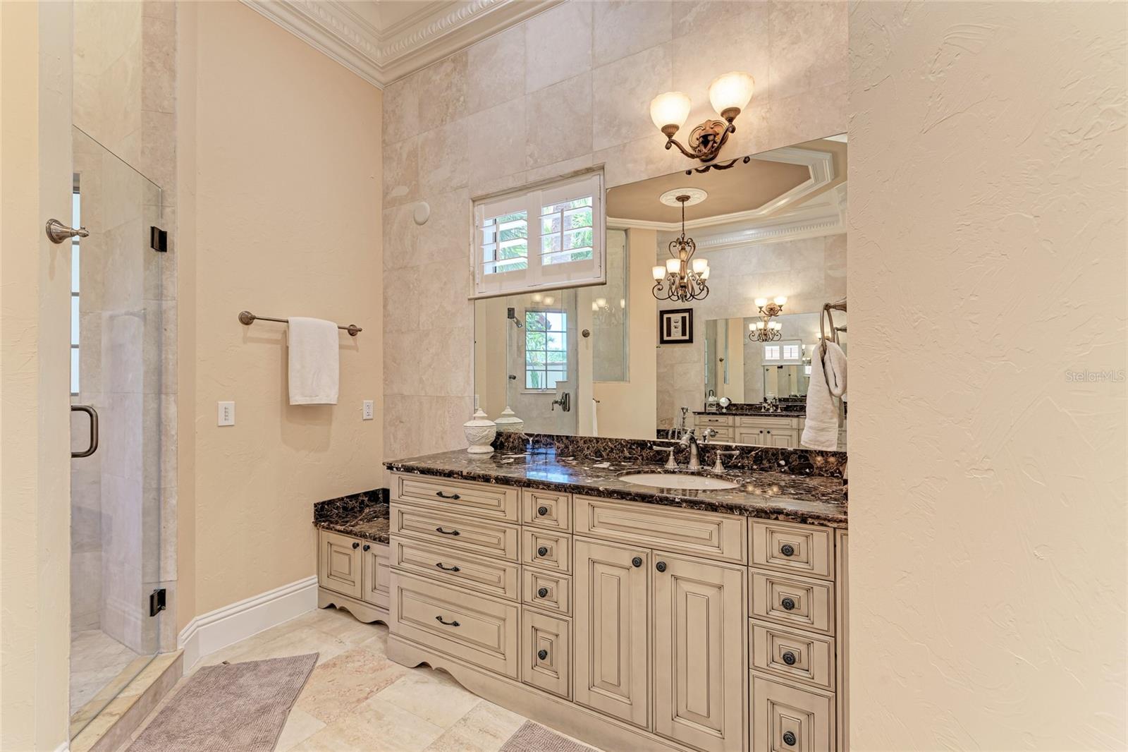 Sarasota, Florida 34236, 6 Bedrooms Bedrooms, 0 ,6 BathroomsBathrooms,Residential Lease,For Rent,WASHINGTON,0,A4574378