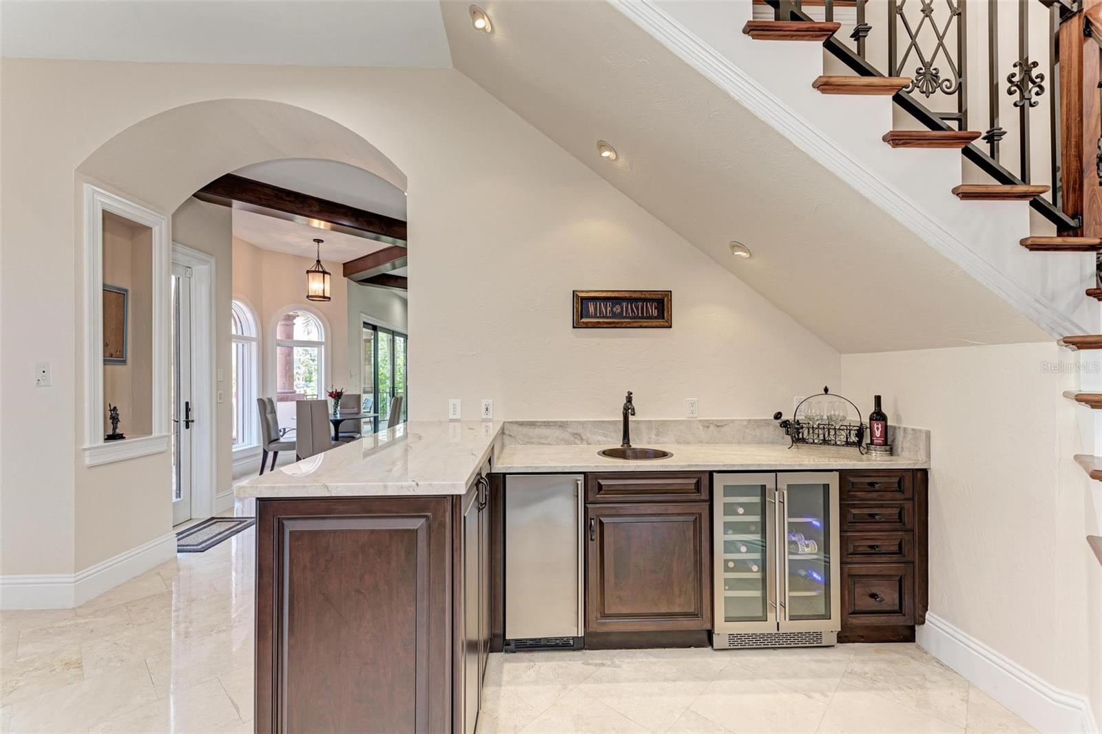 Sarasota, Florida 34236, 6 Bedrooms Bedrooms, 0 ,6 BathroomsBathrooms,Residential Lease,For Rent,WASHINGTON,0,A4574378