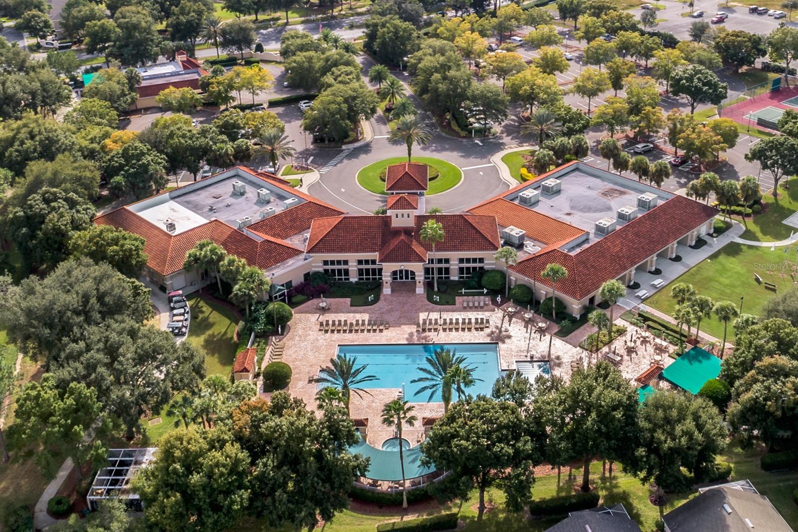 Aerial of Royal Clubhouse