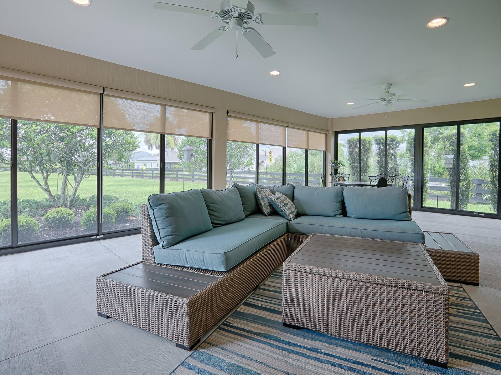 GREAT ROOM TO ENTERTAIN FAMILY AND FRIENDS ... LOVELY VIEWS TOO.
