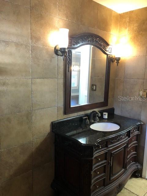 Guest bath