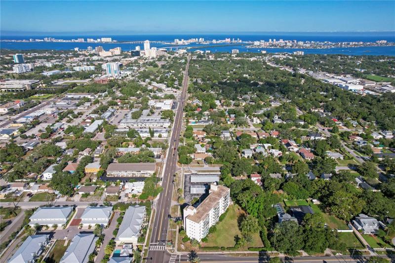 Easy access to Tampa