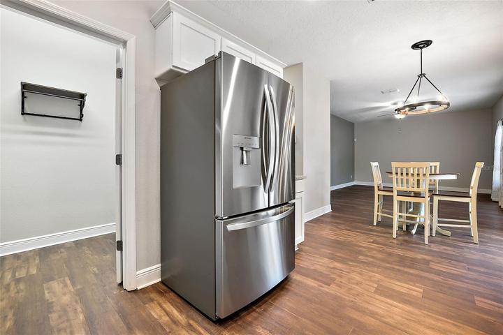 French door refrigerator is included!