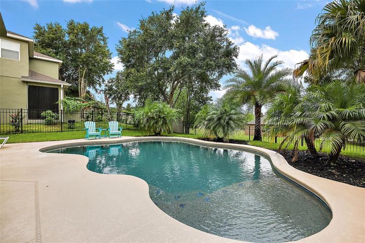 Ready for a Mount Dora pool home?