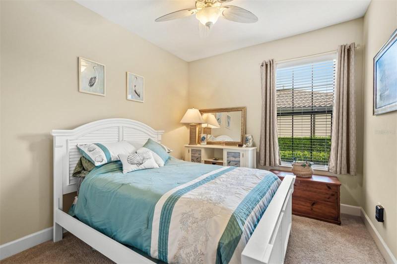 Guest bedroom