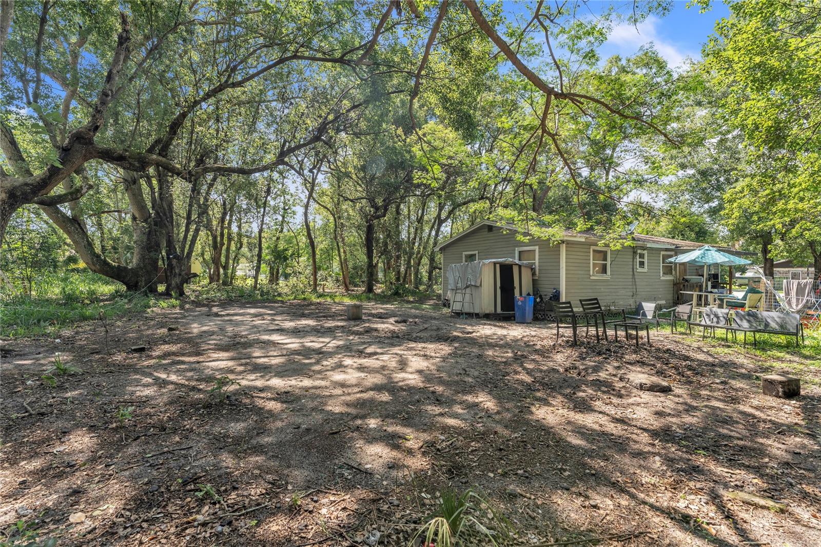 2204 Suanee Avenue, Eustis, Florida 32727, 3 Bedrooms Bedrooms, ,1 BathroomBathrooms,Residential,For Sale,SUANEE,R4907026