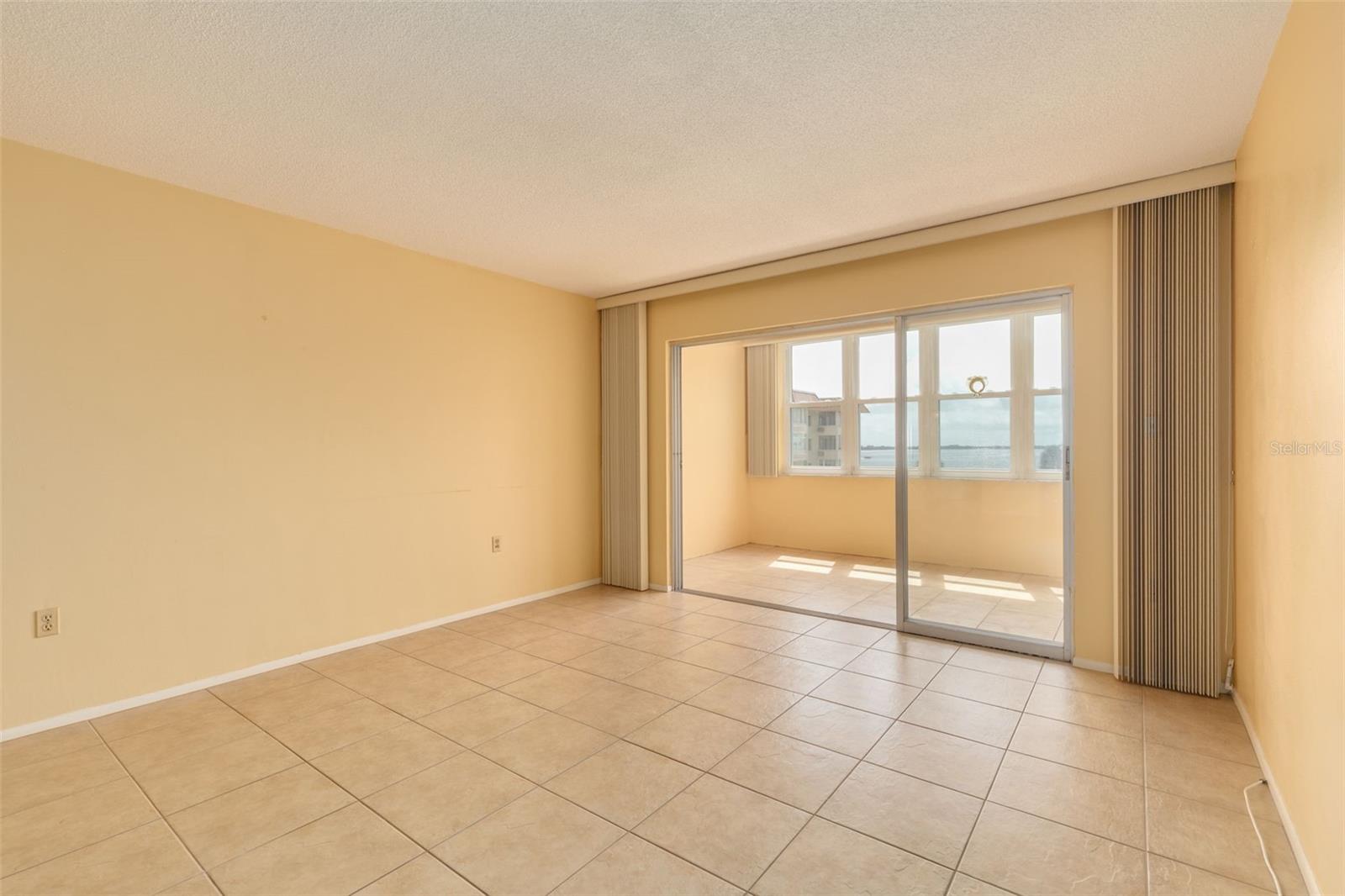 Living Room and Florida Room that overlooks the pool and Intracoastal