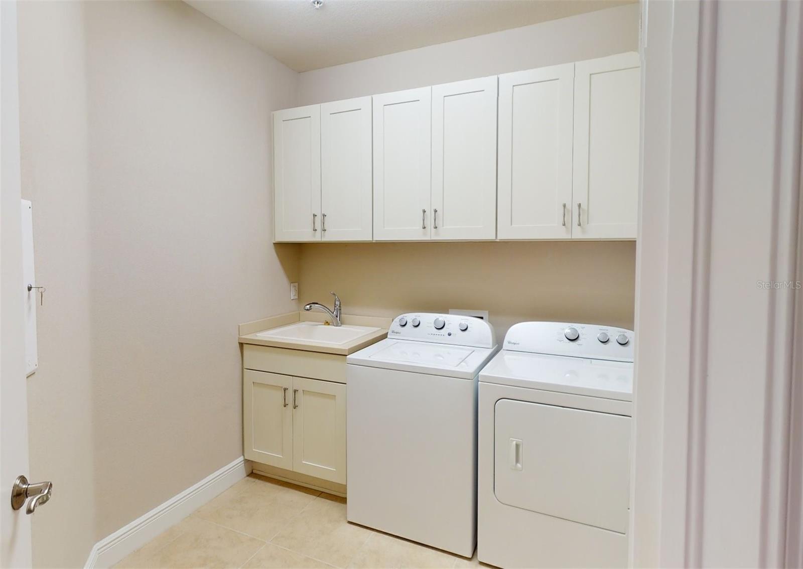 2ND FLOOR LAUNDRY