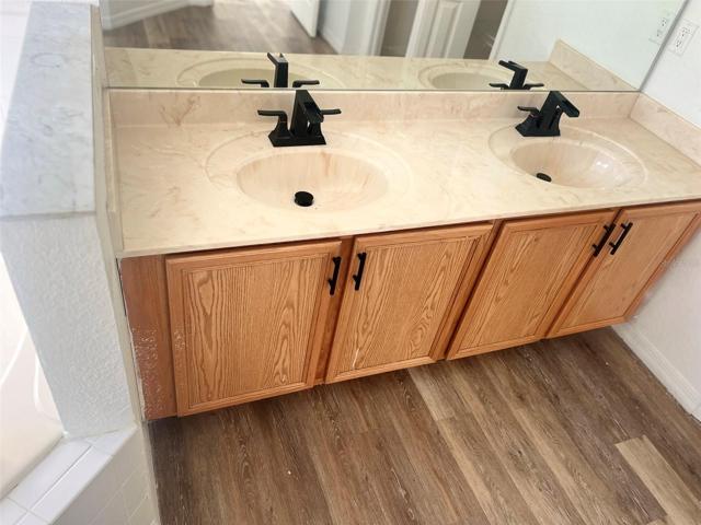 Dual Sink