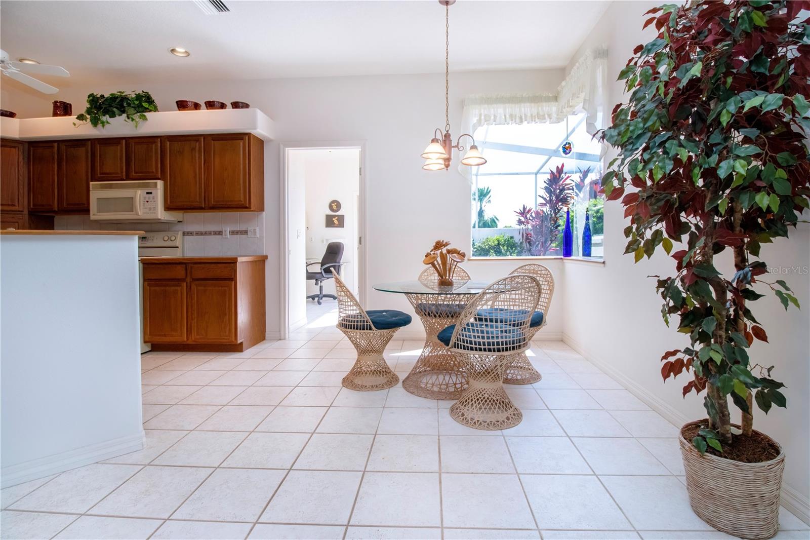 Kitchen/Breakfast
