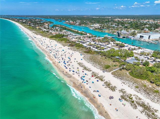 Nokomis Beach