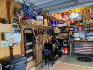 GOLF CART GARAGE