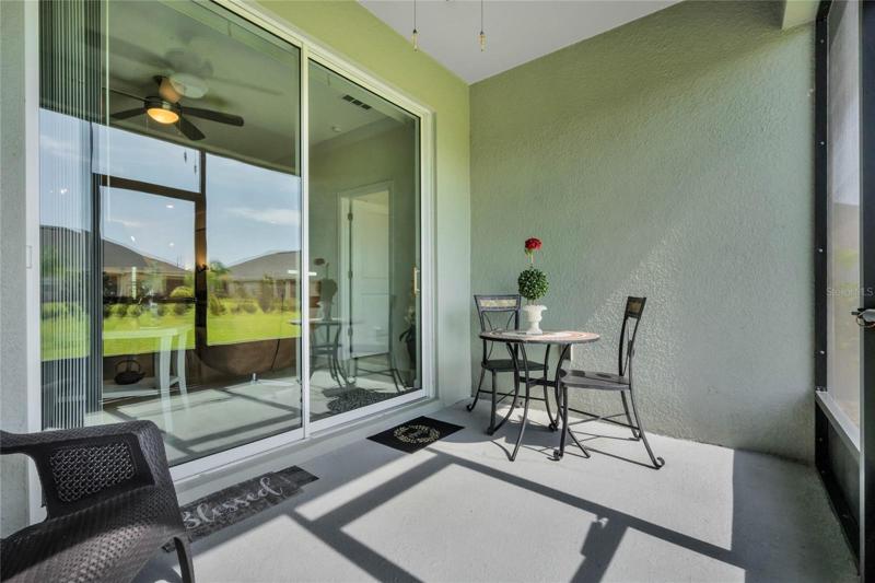 Lanai with Ceiling Fan
