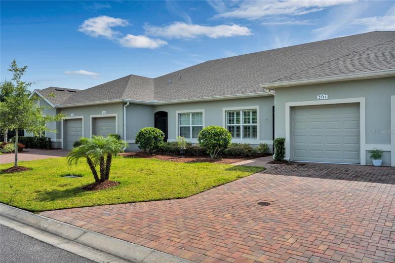1 Car Garage & Garage Door Opener
