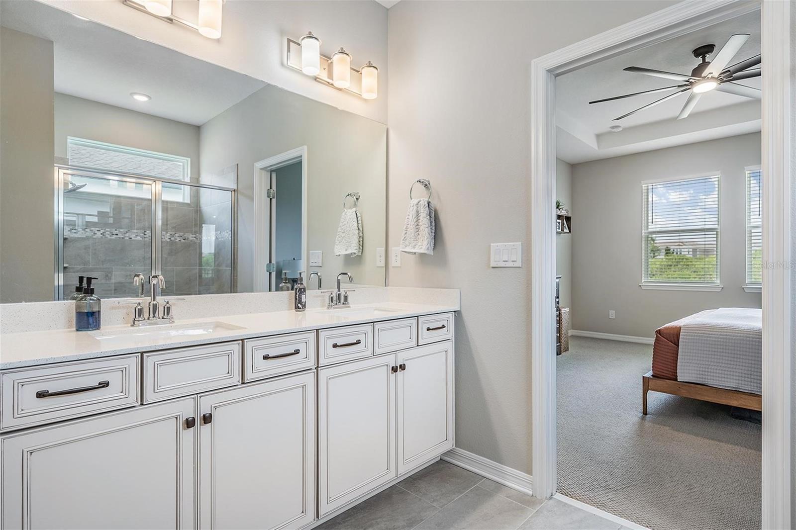 Quartz countertops with dual sinks!