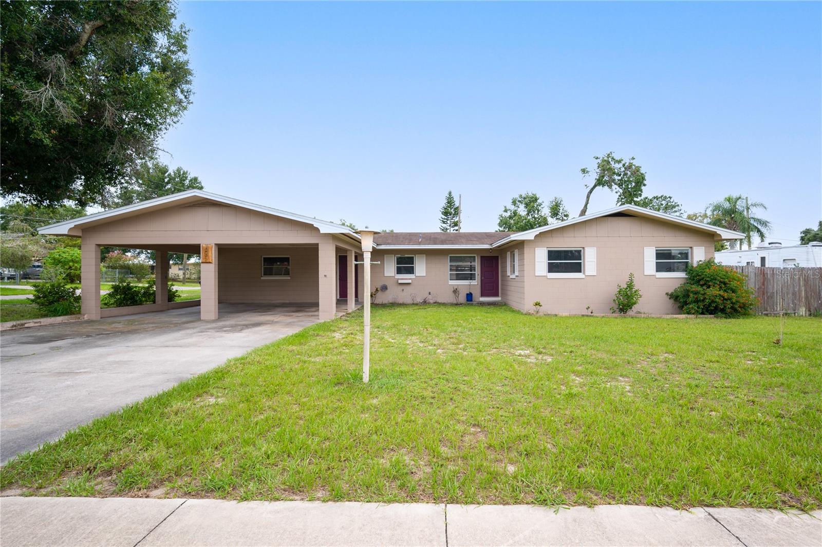 285 E Thelma Street, Lake Alfred, Florida 33850, 4 Bedrooms Bedrooms, ,2 BathroomsBathrooms,Residential,For Sale,THELMA,P4926239