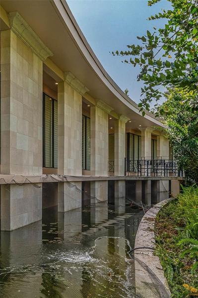 Front Moat