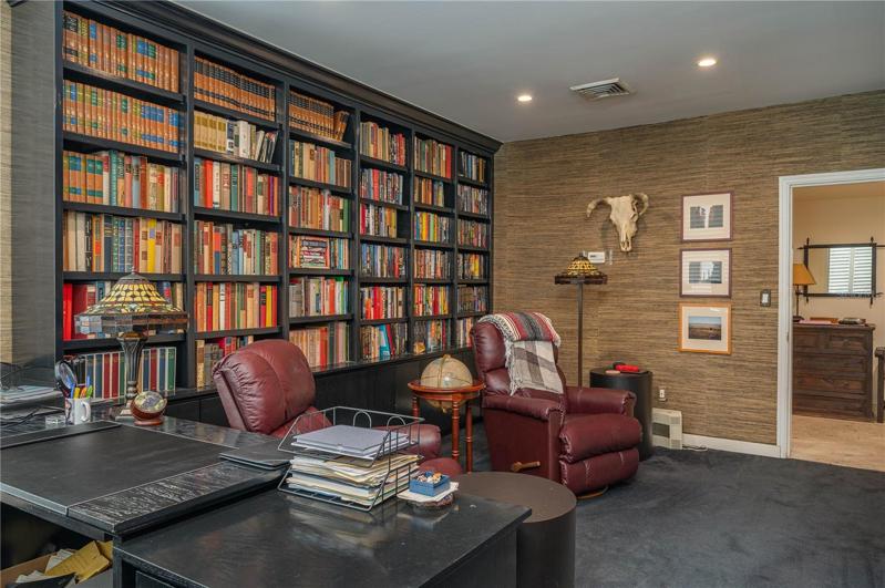 Office Could be 5th Bedroom