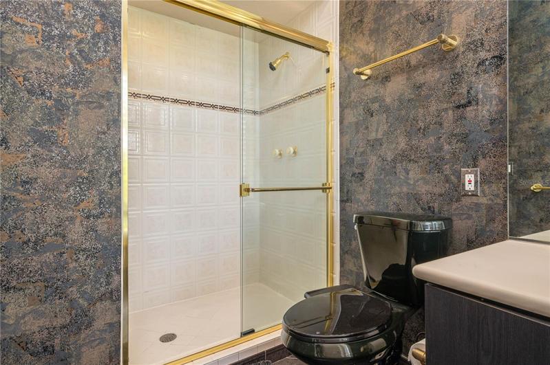 Office Bath