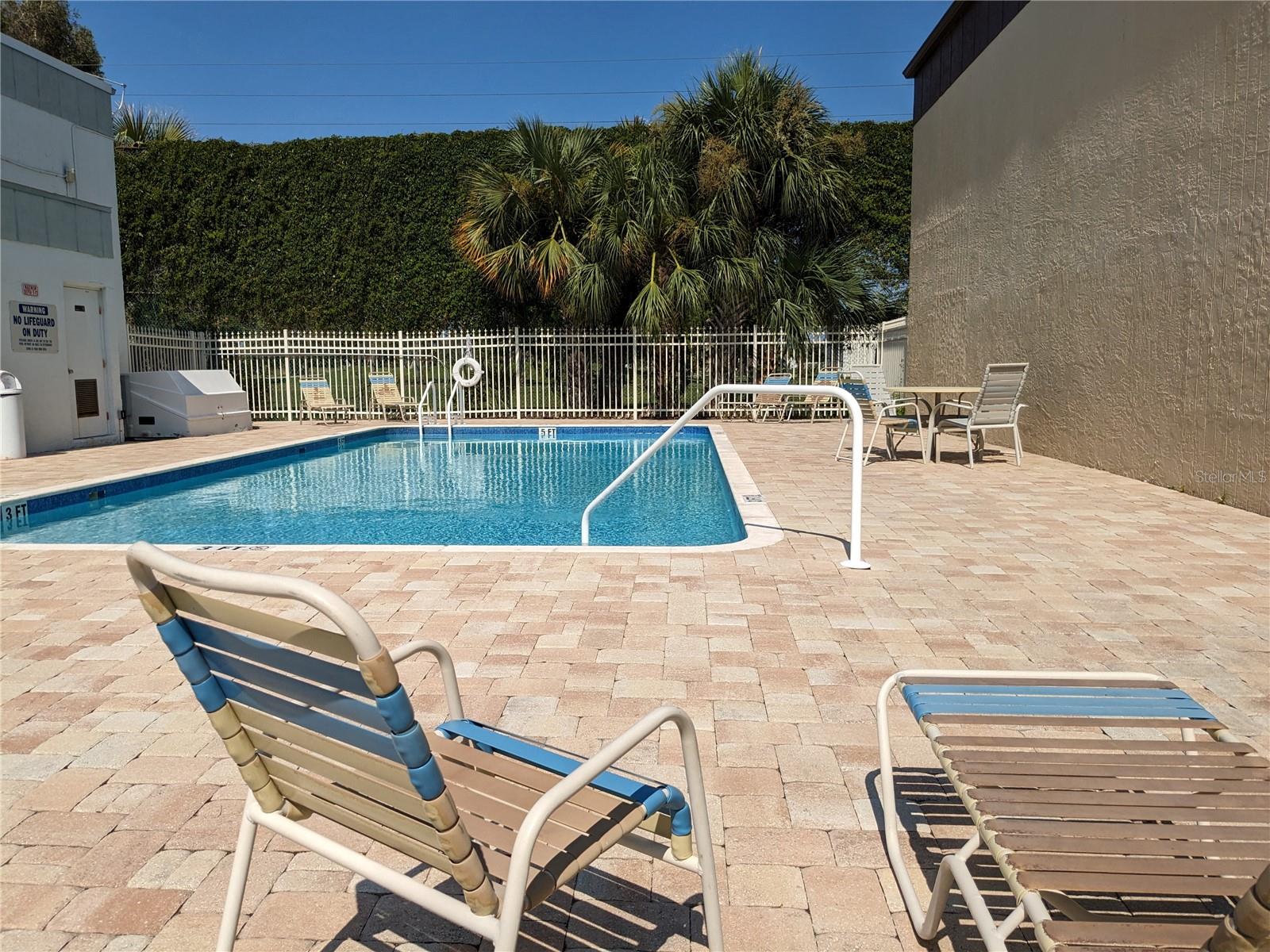 Pool, next to Lake &amp; Golf Course