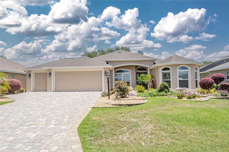 Exterior front of home on 0.21 acres