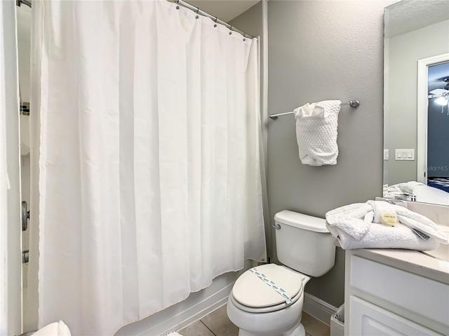 Full bathroom