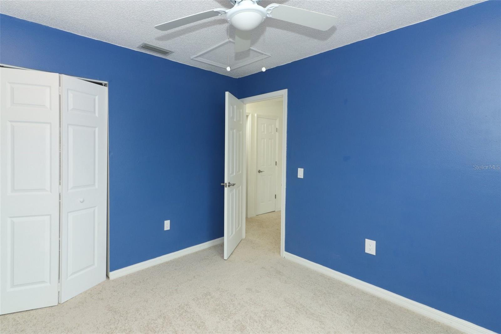 Guest bedroom 2
