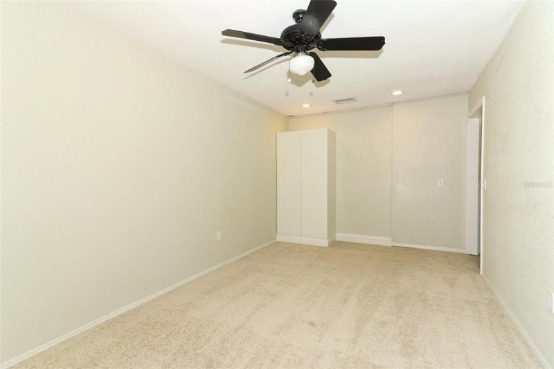 Guest bedroom 3