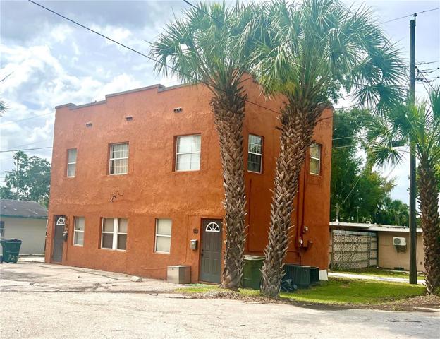 duplex w/ two 1BR/1BA units