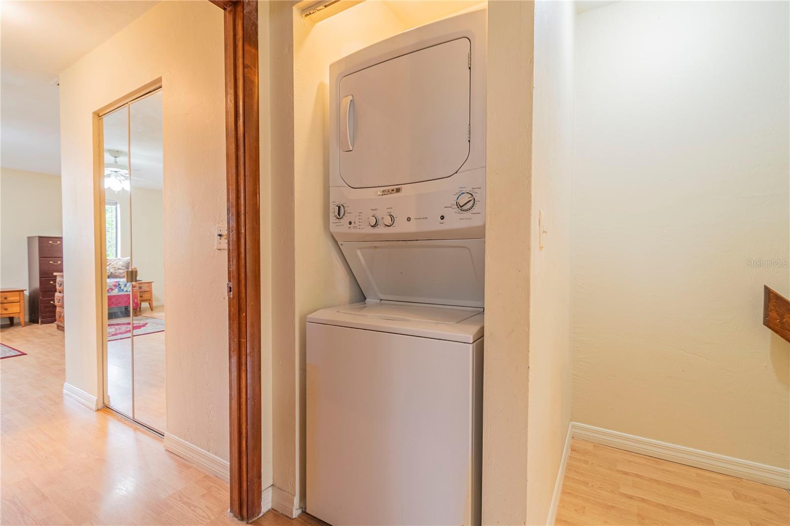 Washer/Dryer combo unit