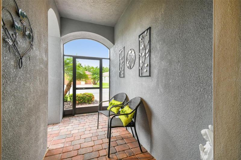 SCREENED IN FRONT PORCH