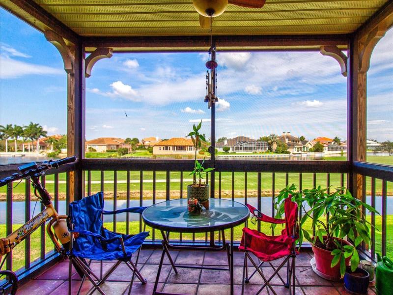 Fully Remodeled Screen in Lanai
