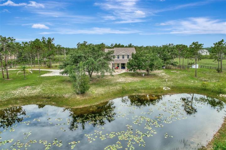 2-Story 4 bed, bonus, office, formal dining