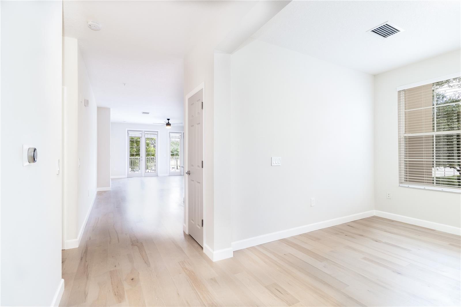 Flex space off the entryway