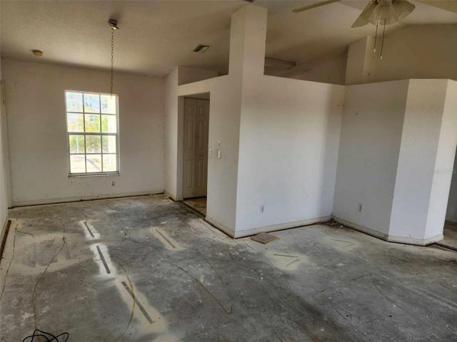 Livingroom/Dining Room