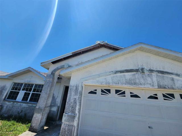 Front soffit