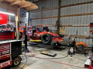 WORKSHOP/GARAGE