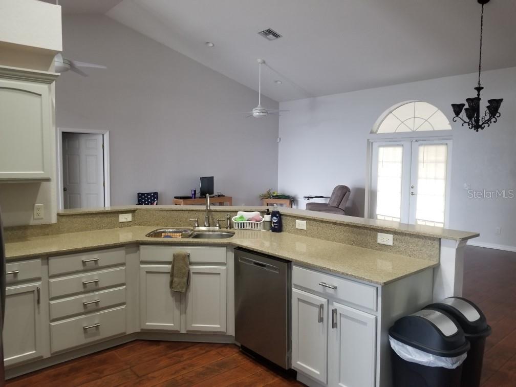 KITCHEN SINK AREA